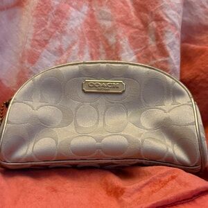 Vintage Coach Gold Women's Cosmetic Bag Never Used!